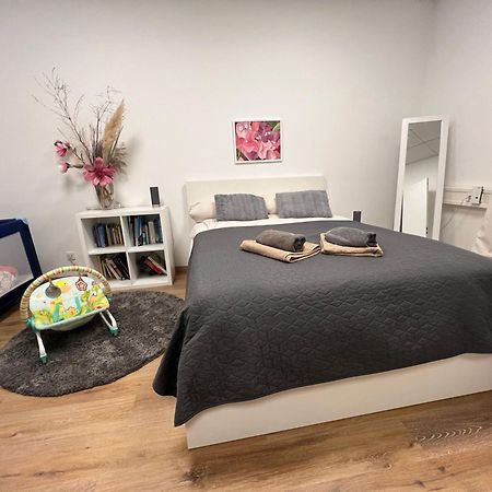 Apartment Leipzig Zentrum Mit Tiefgarage Kültér fotó